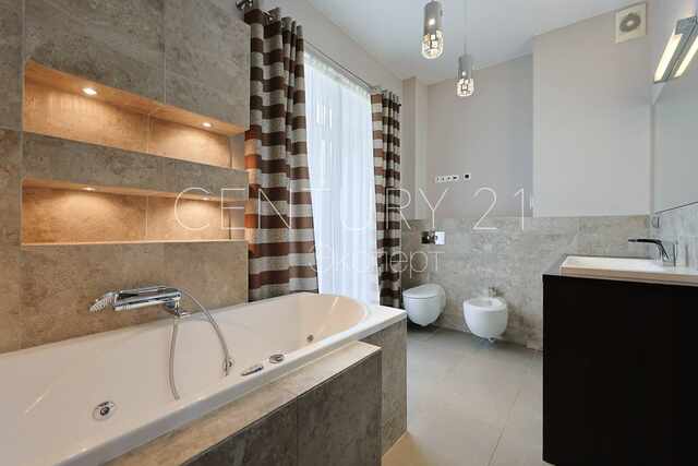 3-комнатная квартира 113.4 м² — Энгельса, 7а — фото 18