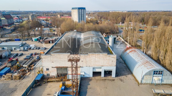 Дзержинского, дом 242 — фото 1