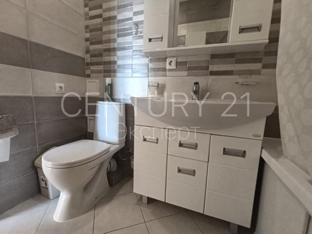 1-комнатная квартира 35 м² в аренду — Калининград, В.Гакуна, дом 5 — фото 11