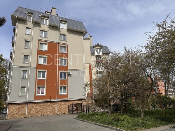 1-комнатная квартира 39.9 м² — Пионерский, Шаманова, дом 1А — снимок 1